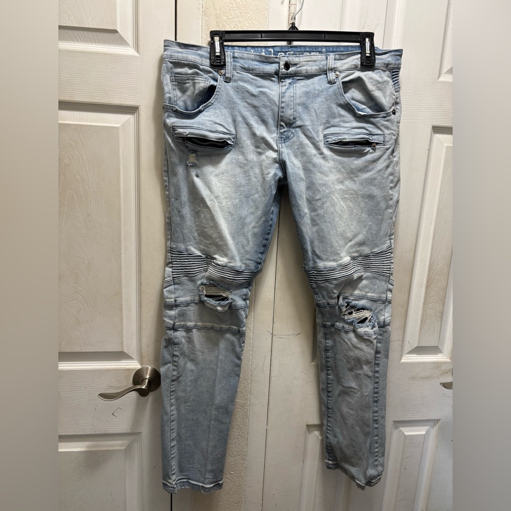 Men's Light Blue Distressed Jeans